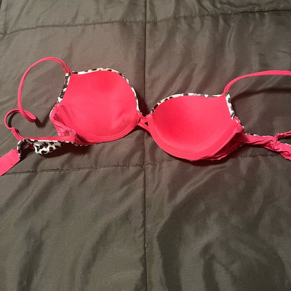 Victorias Secret Bra - Picture 4 of 9